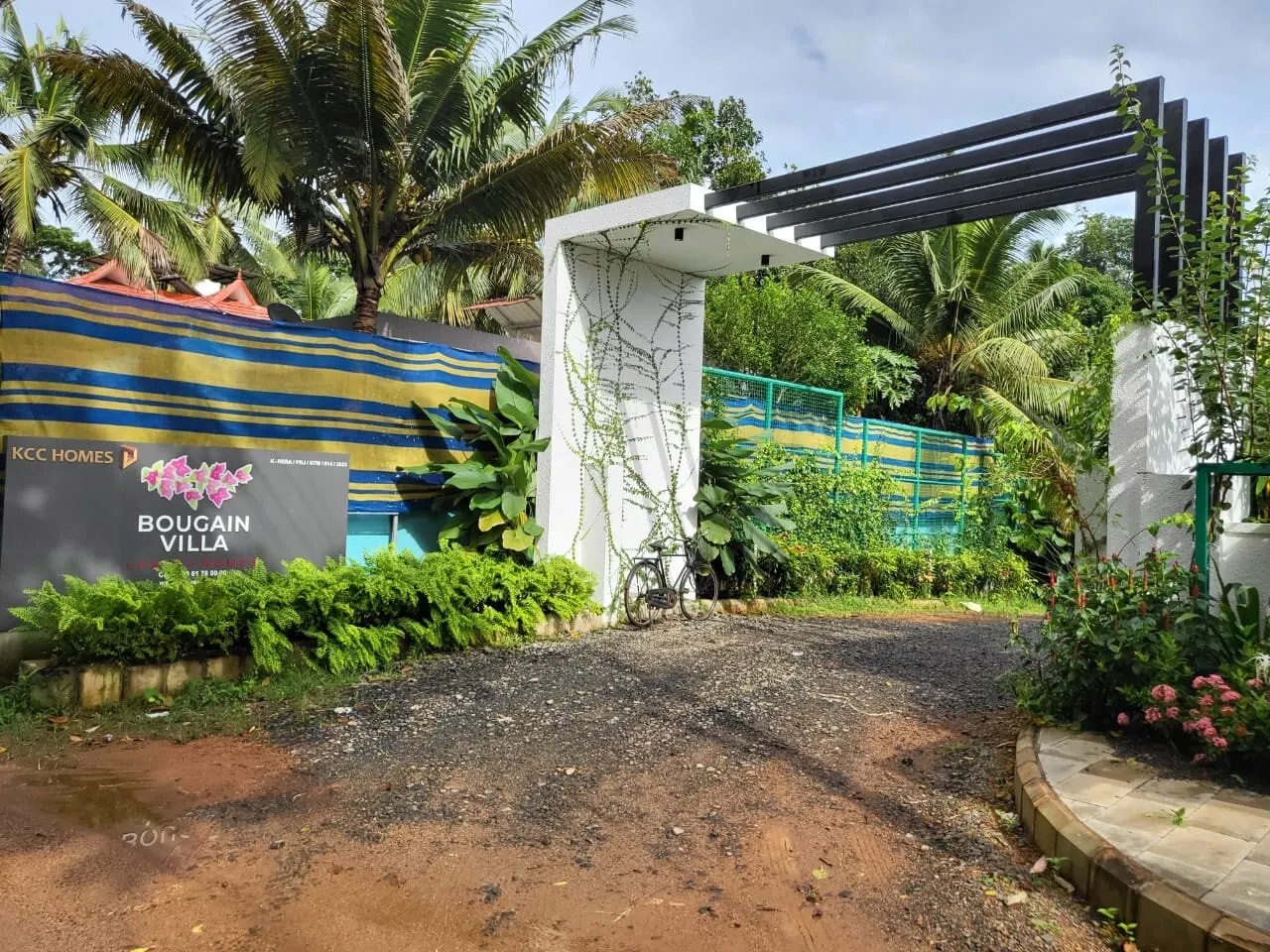 Bougain Villa: project elevation and photograph