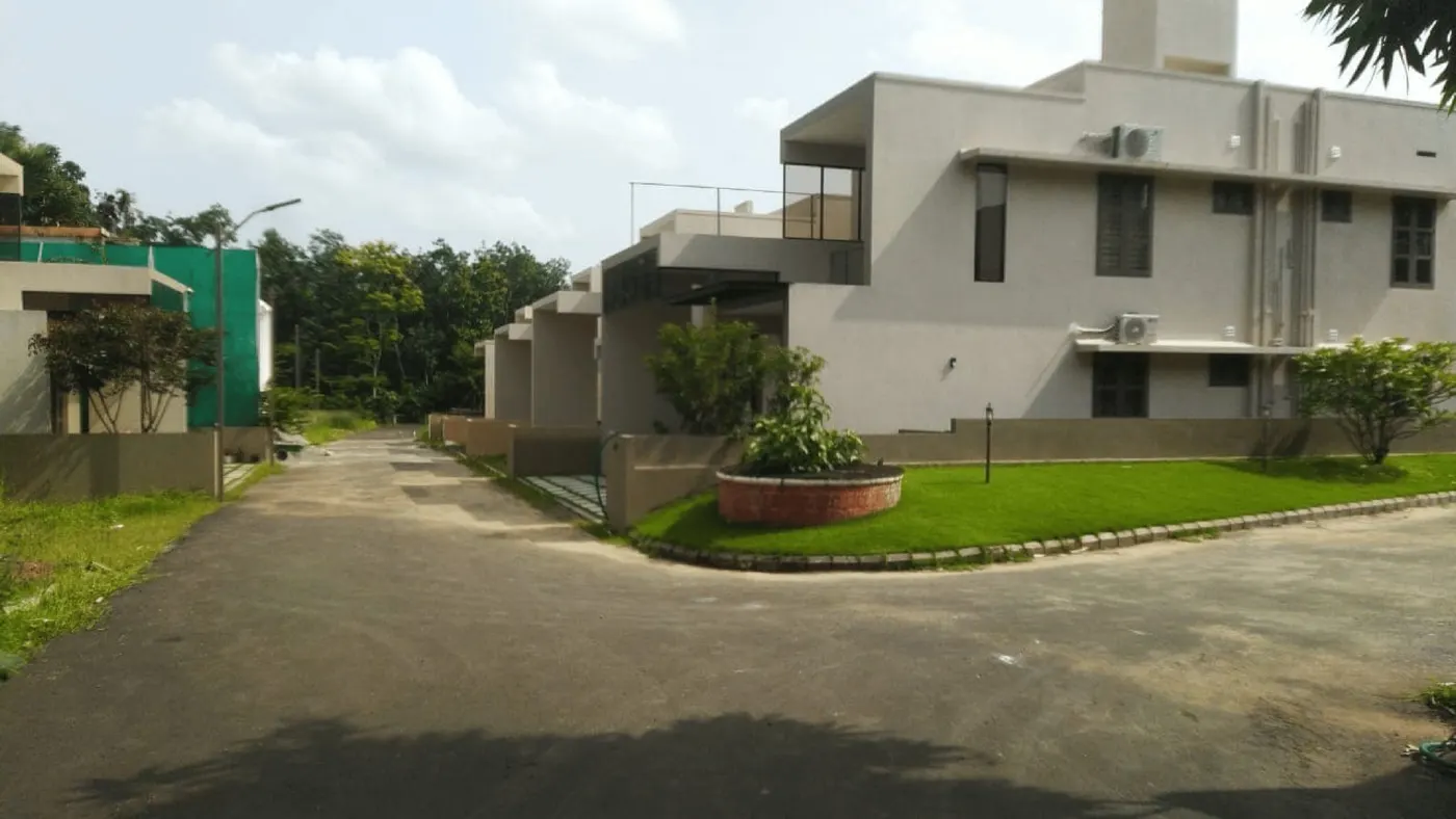 Bougain Villa: project photograph 1