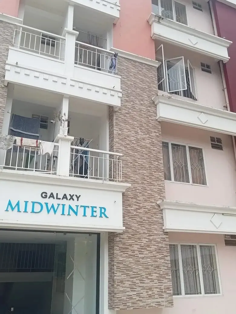 Galaxy Midwinter: project elevation and photograph