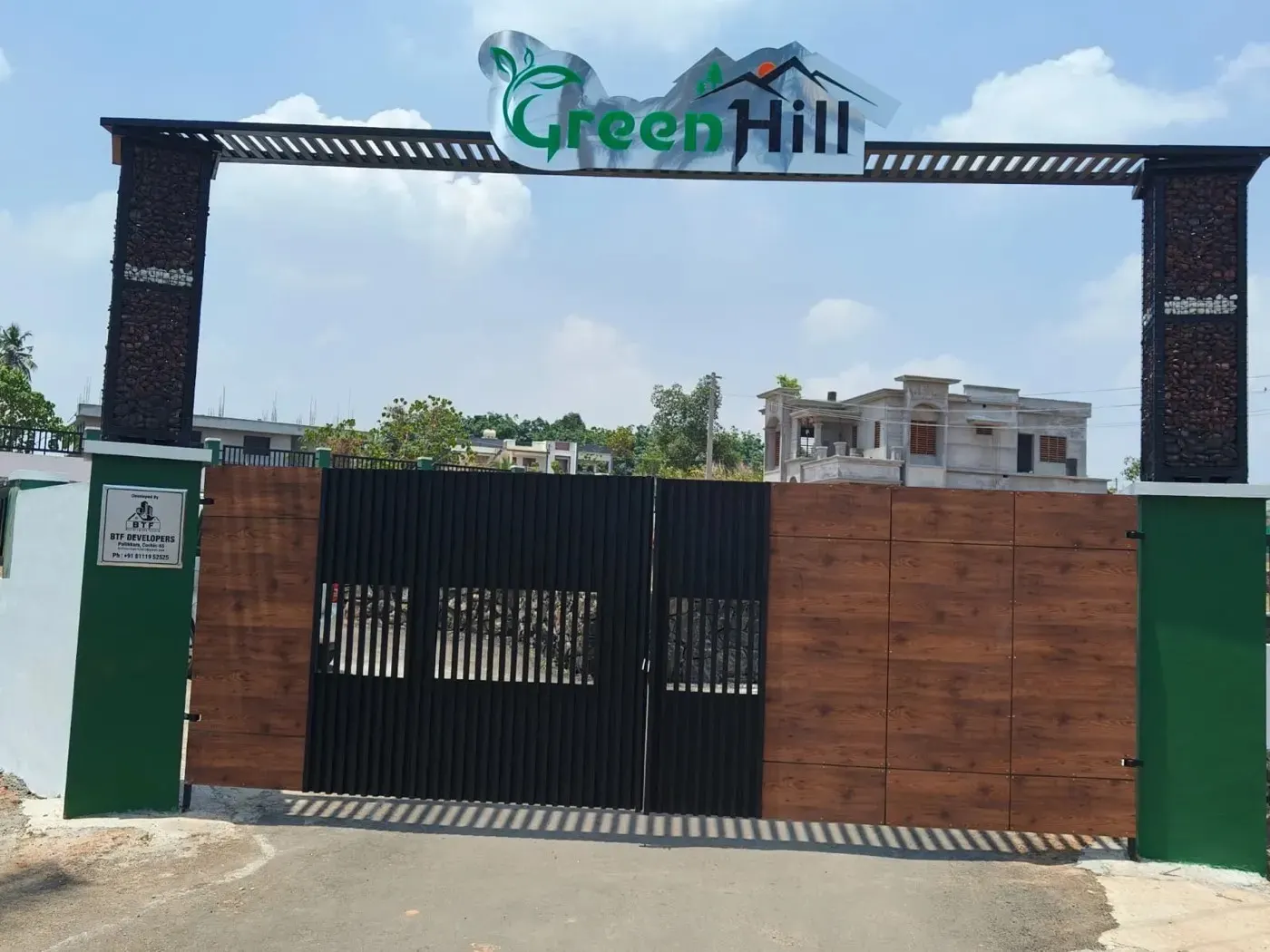 Green Hills: project elevation and photograph