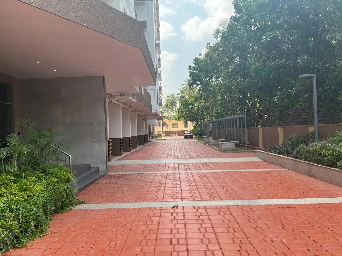 Skyline Avenue Suites: project photograph 2