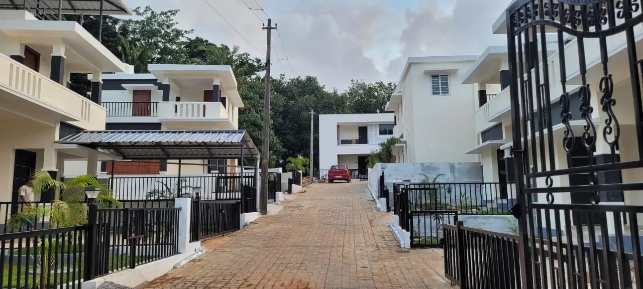 Victoria Realtors Pranavam: project photograph 3