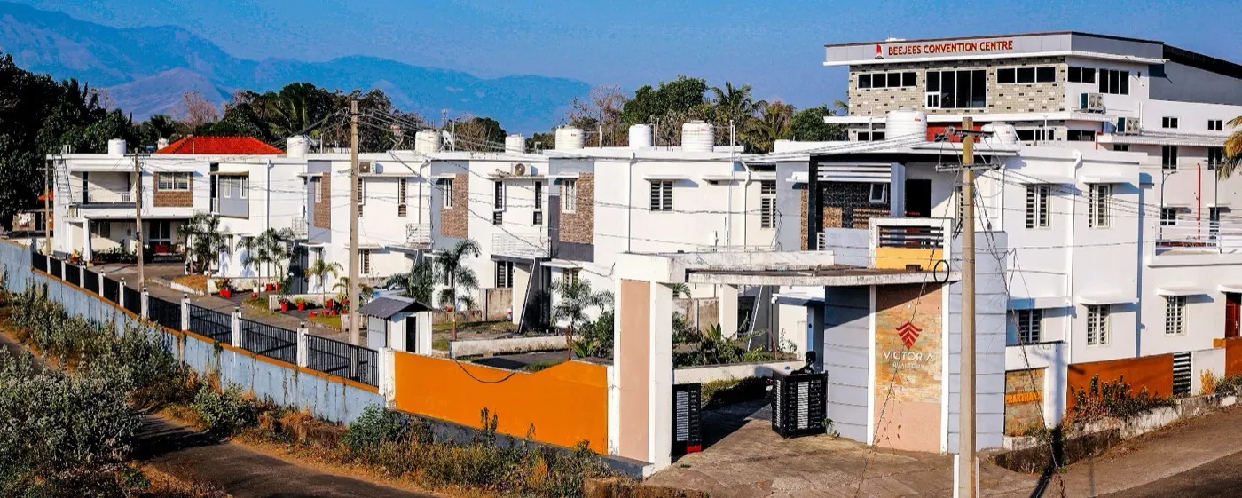 Victoria Realtors Prathana: project elevation and photograph